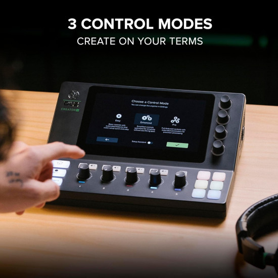 Дигитален миксер Mackie DLZ Creator XS COMPACT DIGITAL MIXER FOR PODCASTING AND STREAMING