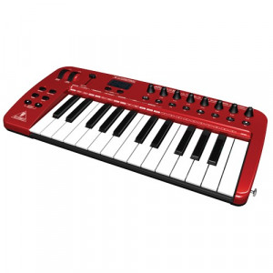 BEHRINGER UMA25S BEHRINGER UMA25S