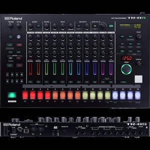 Дръм машина Roland TR-8S Дръм машина Roland TR-8S