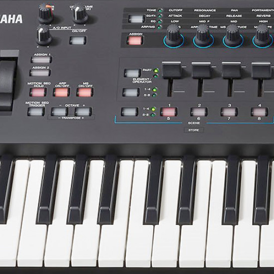 YAMAHA KEYBOARDS MODX 6+