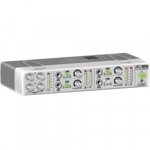 Преамп за слушалки BEHRINGER AMP800 Преамп за слушалки BEHRINGER AMP800